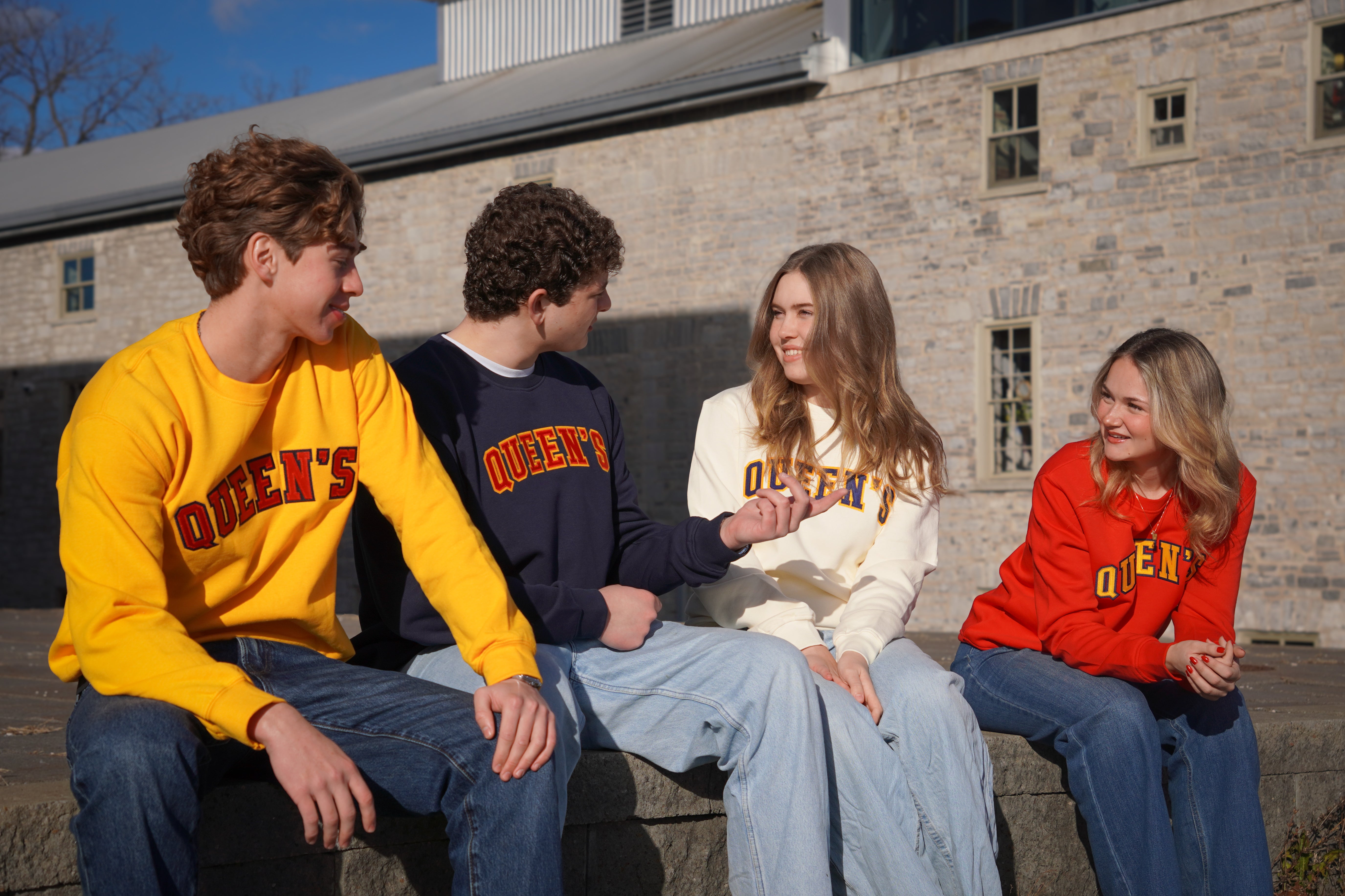 Queen's Twill Crewneck - Tricolour Outlet – Society 58