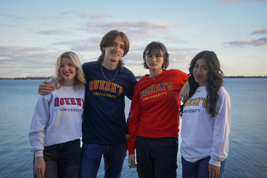 Queen's Print Longsleeve