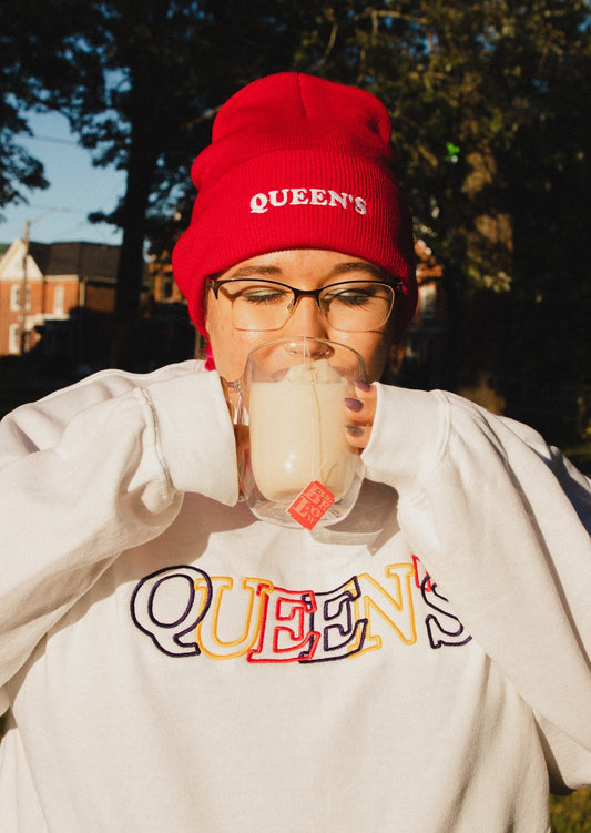 Queen's Toque